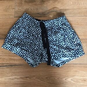 2 for 1 price Bundle!! lululemon athletica pleated Athletic Shorts